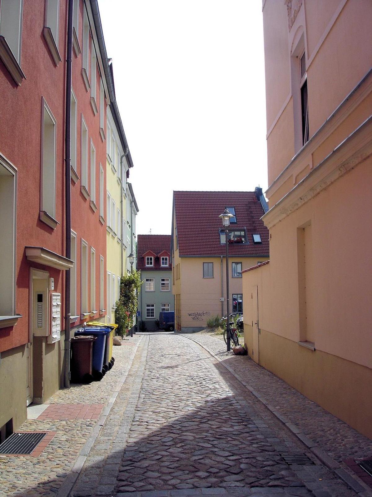 Apartment Bernstein Ruhig, Familienfreundlich Mit Garten Rostock Dış mekan fotoğraf